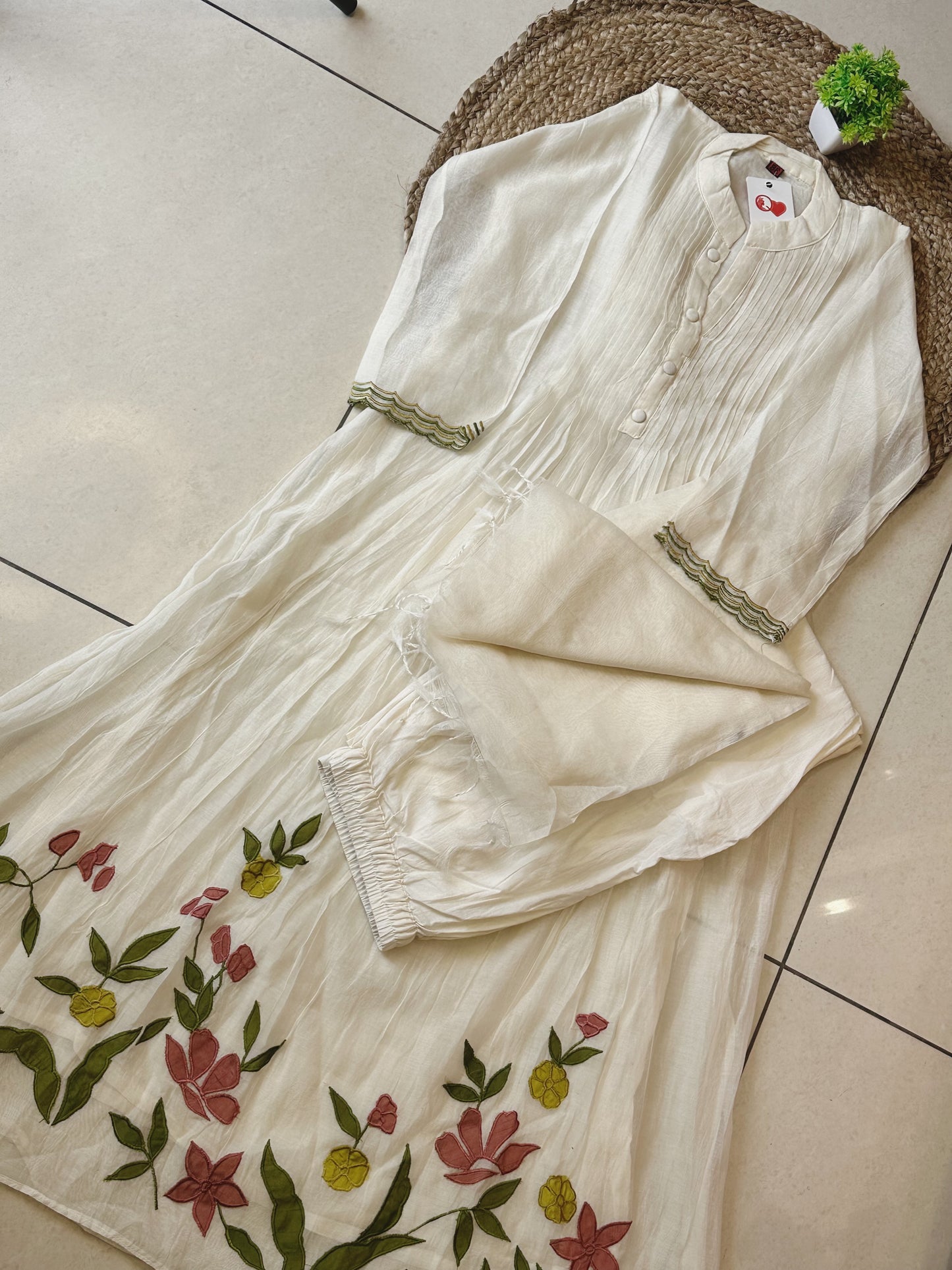 Snow White Mul Chanderi with duppata Suit